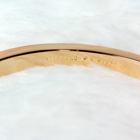 🎀 Kate Spade bow bangle - Picture 3 of 4